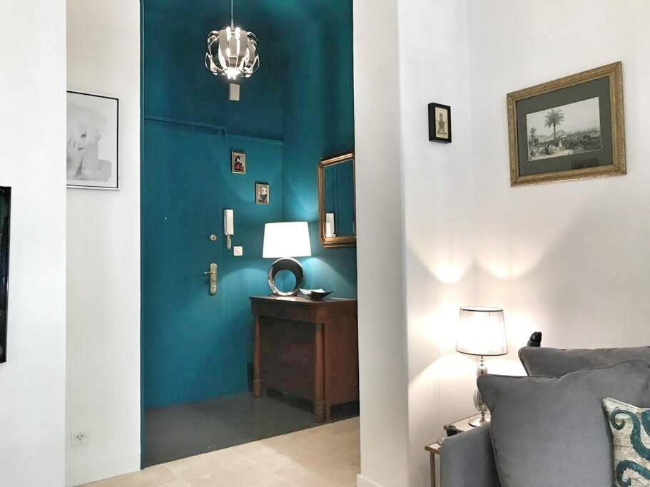 Homelivia, Luxueux Appartement Avec Jardin Prive Ницца Экстерьер фото
